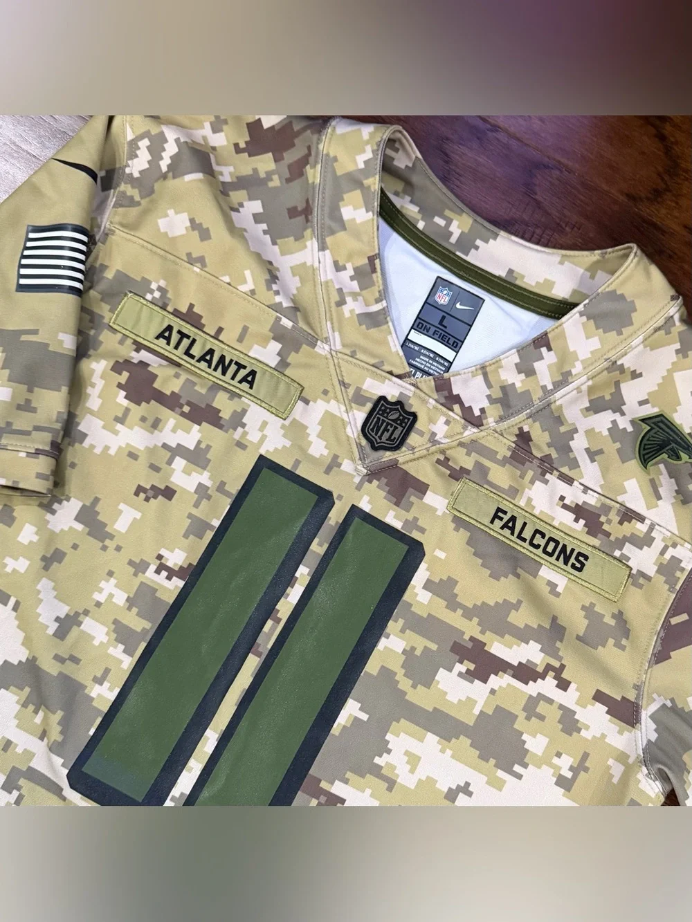 Nike NFL Jersey Salute To Service Atlanta Falcons Julio Jones Youth Large Camo